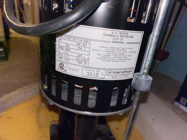 Pompe de puisard (Sump pump) sur pied 1/3 HP thumbnail 4