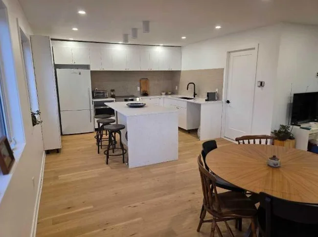 Superbe condo, tout inclus, à Saint-Lambert thumbnail 6
