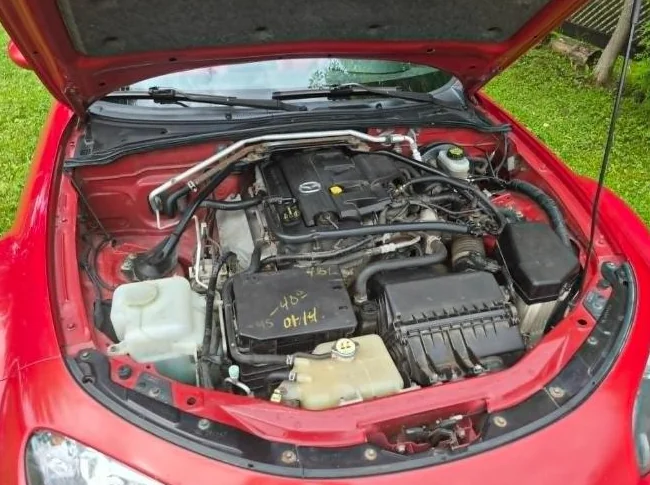 Mazda mx5 miata thumbnail 6