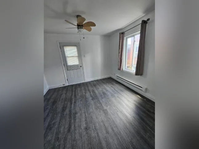 Très jolis studios avec chambre fermée dans le beau quartier de Rosemont thumbnail 9
