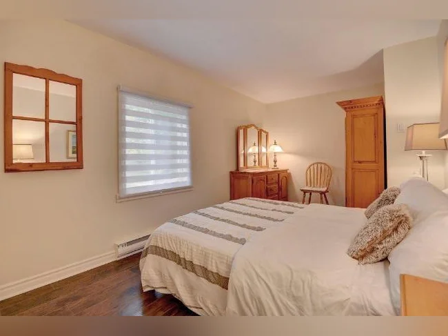 Maison 4 saisons, 5 chambres, a loué a l'année sur le bord du lac Noir a Matha CITQ299393 thumbnail 7