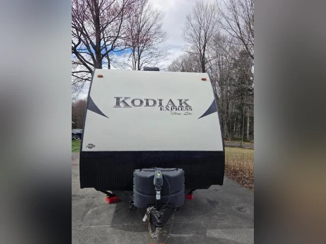 roulotte kodiak 2017 ultra lite 31pi thumbnail 6