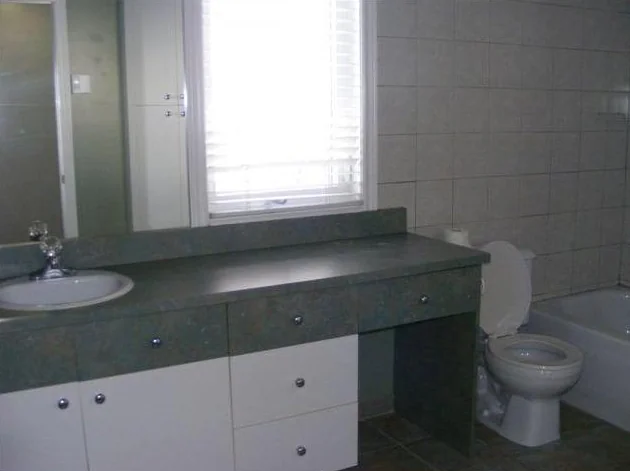 Appartement 4 1/2 luxueux thumbnail 6