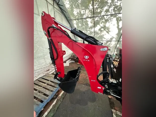 BY85 Backhoe thumbnail 2