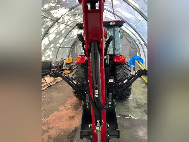 BY85 Backhoe thumbnail 3