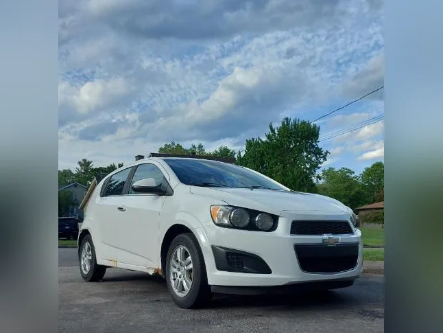 Chevrolet Sonic LT Hatchback 2013 – Manuelle – Unique propriétaire – 231 700 km