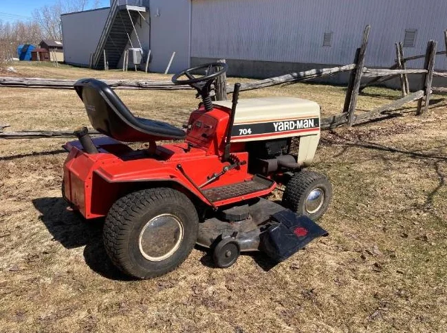 Tracteur à gazon YARDMAN 14/44 thumbnail 2