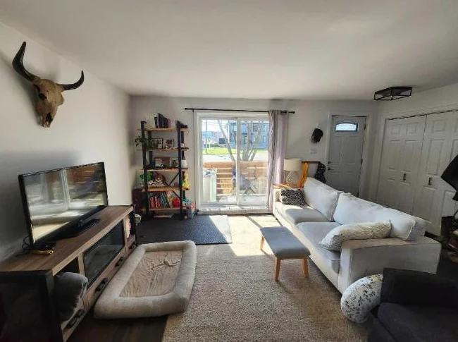 Appartement 6-1/2 thumbnail 2