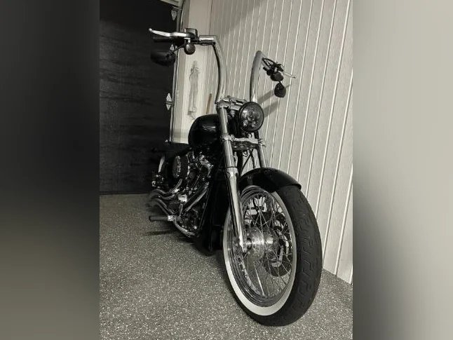 Harley davidson thumbnail 4