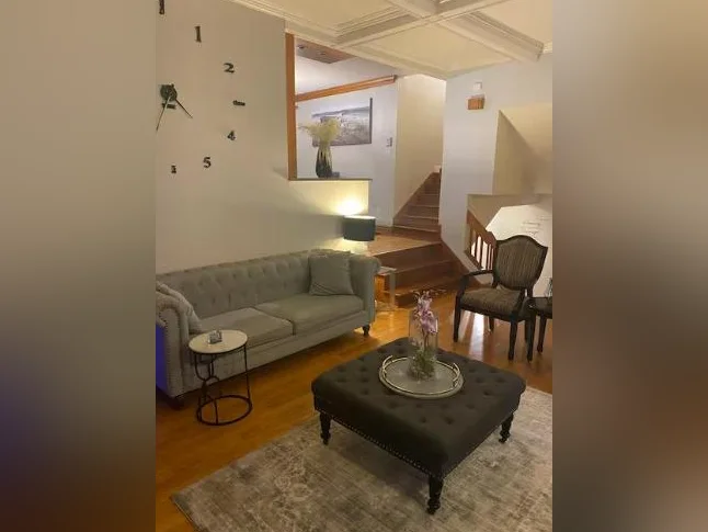 Maison meublée 4 chambres à louer – Repentigny – 3 200 $ tout inclus thumbnail 3