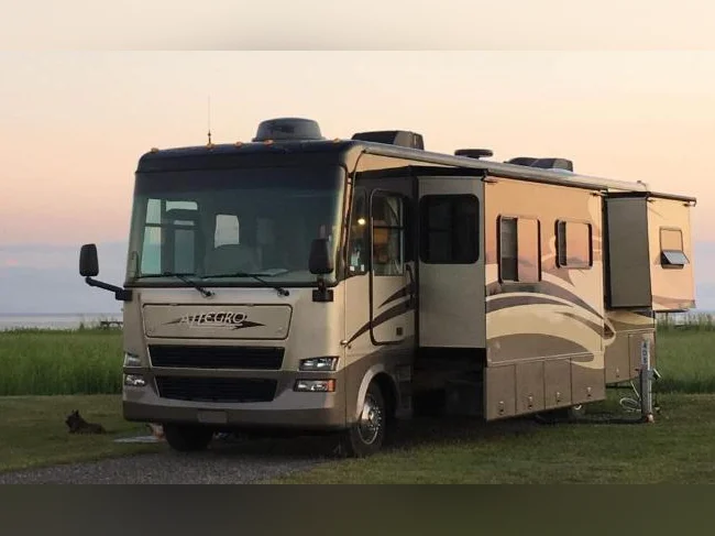 TIFFIN ALLEGRO OPEN ROAD 35QBA, motorisé classe A, bunk beds