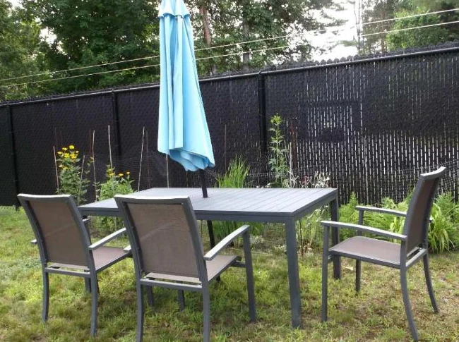 ensemble de patio