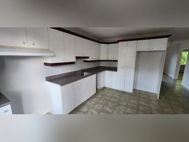 Logement 5 1/2 secteur recherché