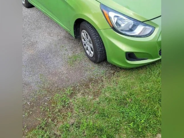 Hyundai Accent thumbnail 4