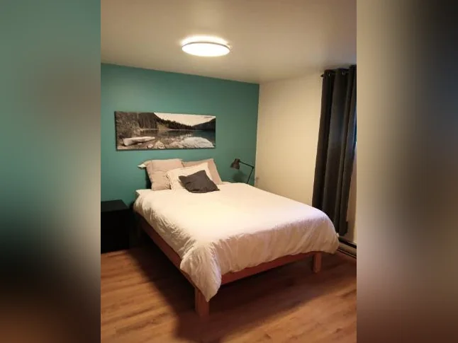1 Chambre avec entrée indépendante thumbnail 2
