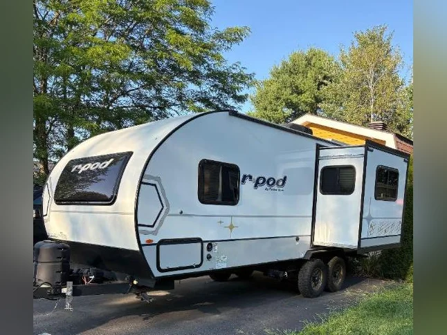 R-Pod thumbnail 2