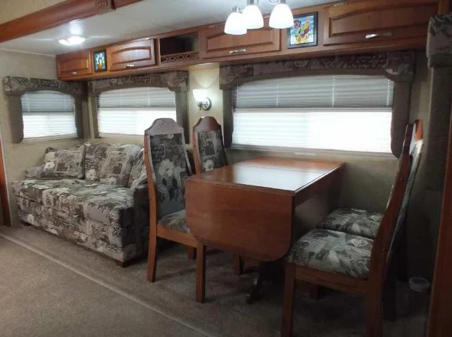 FIFTH WHEEL Savoy (Holiday Rambler) avec camion Ford F-150 2016 thumbnail 10