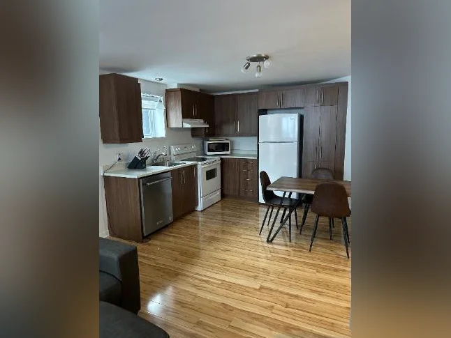 Appartement 31/2 à louer, Sainte-Sophie