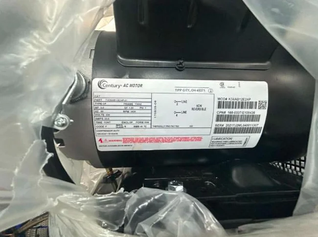 Compresseur d’air stationnaire Airtek – 5 HP – 60 gallons – 240 V (Neuf, encore emballé) thumbnail 6