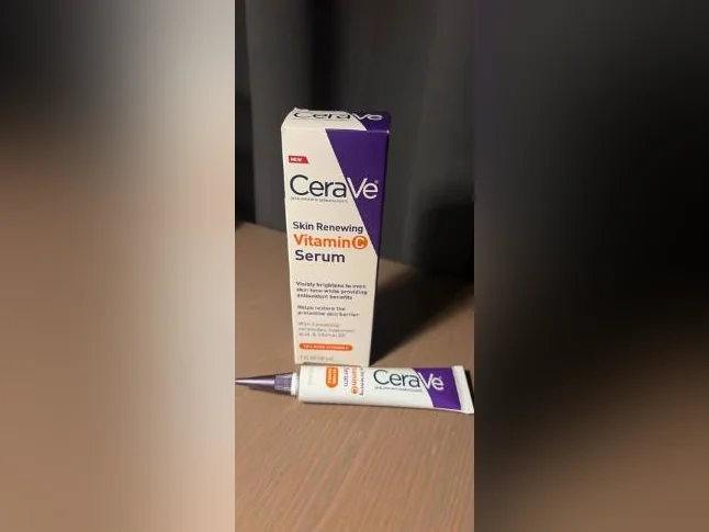 Cerave ( Vitamine C ) Serum *Neuf* 10$
