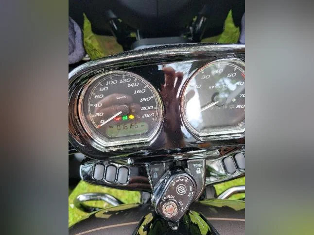 harley davidson  road glide  3 thumbnail 3