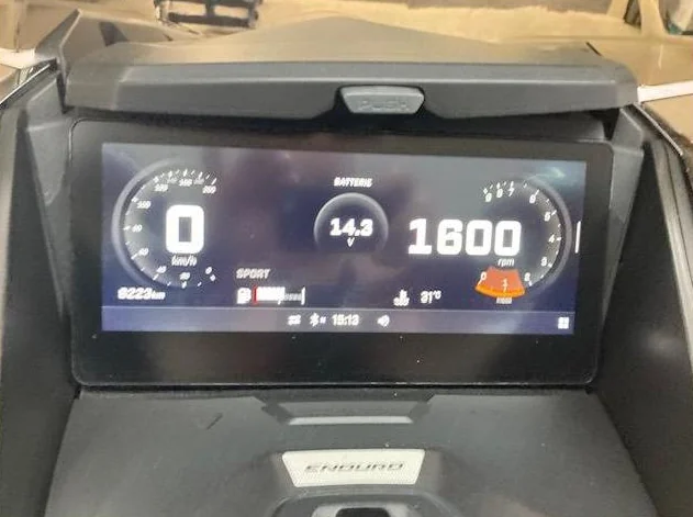 enduro 900 turbo 2025 thumbnail 4