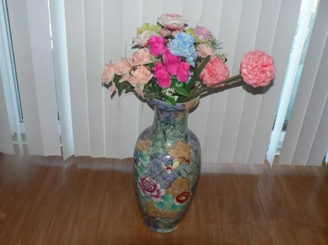 VASE À FLEURS GÉANT thumbnail 2