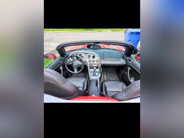 Pontiac solstice GXP thumbnail 3