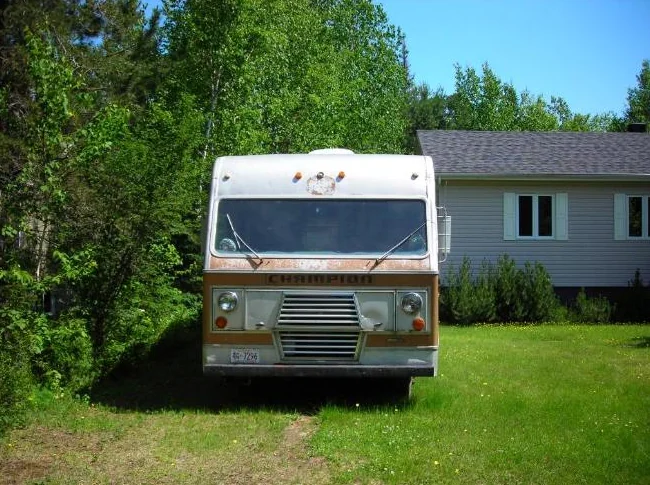 motorise Dodge champion 1975 thumbnail 2