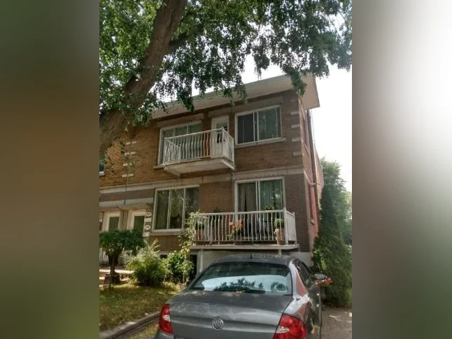 Grand 5 ½ à louer Ahuntsic thumbnail 2