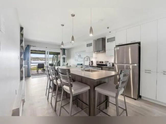 Condo au Lac William thumbnail 3
