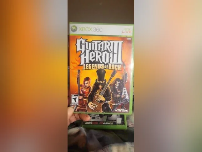 xbox 360 guitar Hero thumbnail 2