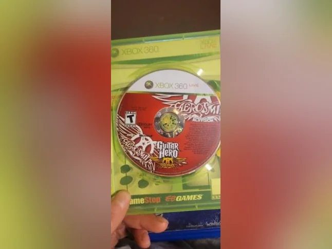 xbox 360 guitar Hero thumbnail 3