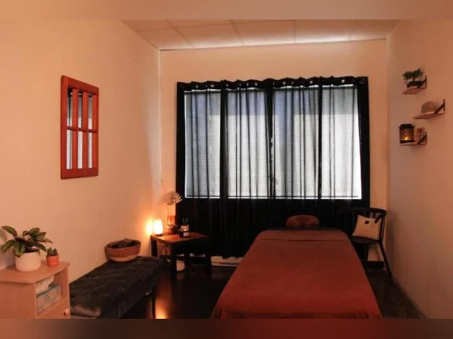 Massage musculaire chez Midnight Care thumbnail 2