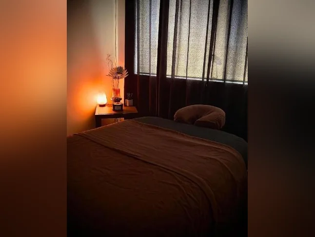 Massage musculaire chez Midnight Care thumbnail 3