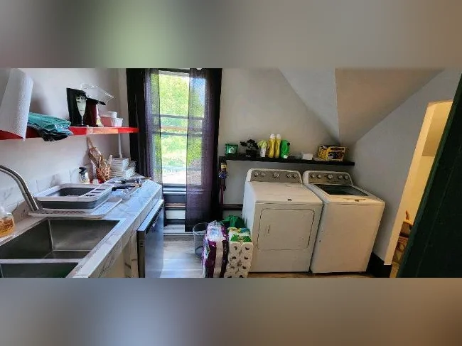 chambre a louer pour personne seule thumbnail 6