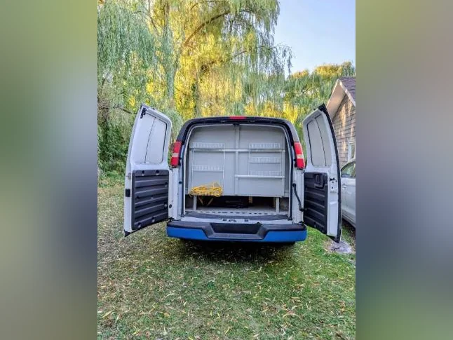 Camper Van GMC Savana Cargo 1500 thumbnail 10