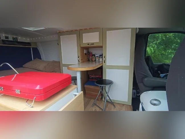 Camper Van GMC Savana Cargo 1500 thumbnail 5