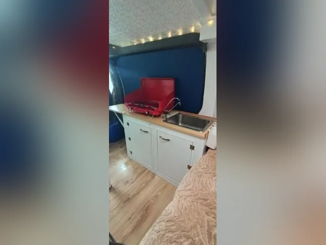 Camper Van GMC Savana Cargo 1500 thumbnail 7