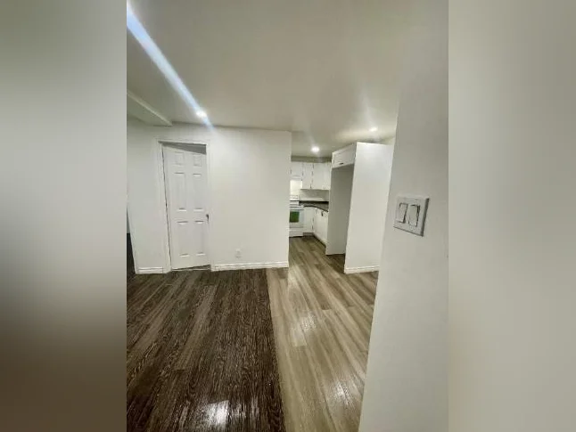 1 CHAMBRE à louer dans un 4 1/2  Rénové