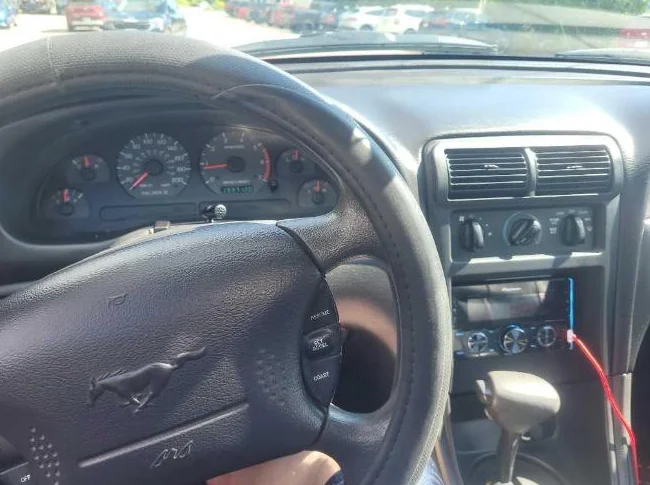 Mustang decapotable thumbnail 3
