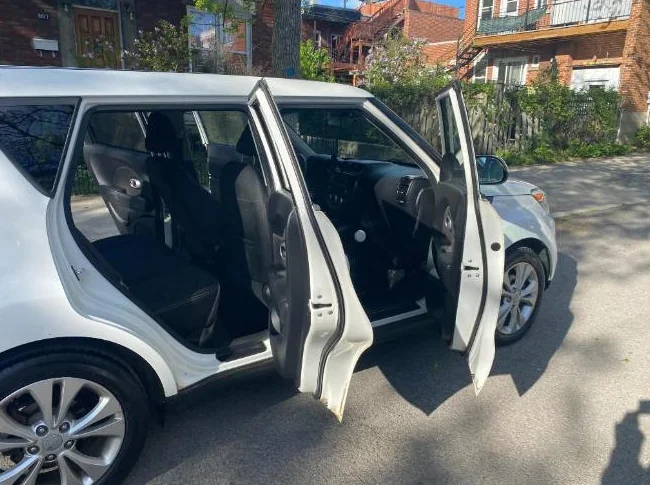 KIA SOUL EX Blanche ( Super AUBAINE) thumbnail 6