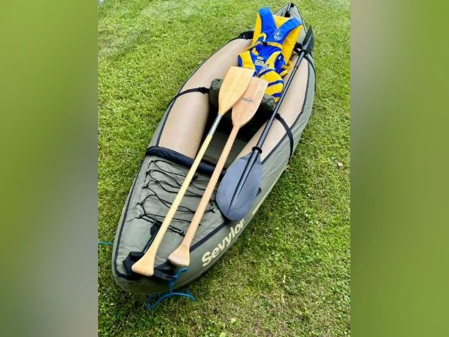 Canoë gonflable thumbnail 3