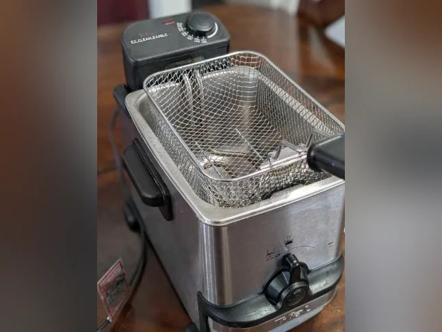 Friteuse compacte T-fal EZ Clean Pro thumbnail 6