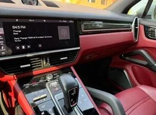PORSCHE CAYENNE S 2019  -  BLANCHE thumbnail 5
