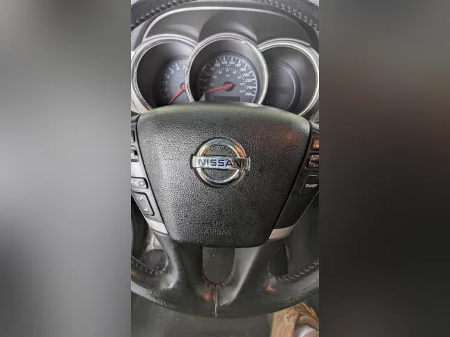 Nissan Murano SL thumbnail 8