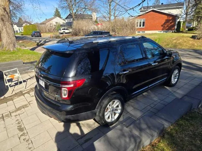 FORD EXPLORER 2014, XLT 4WD, 7 PASSAGERS thumbnail 4