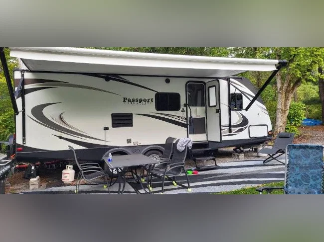 Location pour vos vacances, roulotte 120$ thumbnail 3