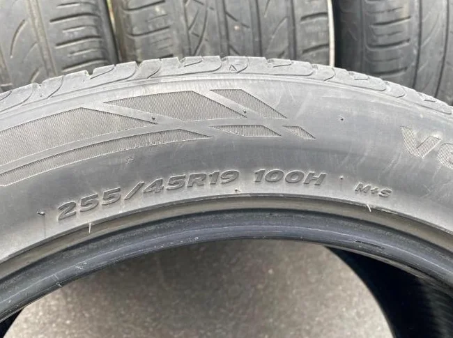 4 Pneus été Hankook Ventus 255/45/19 thumbnail 4