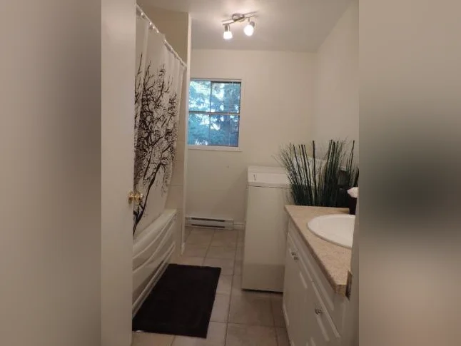 Chambre à louer thumbnail 6